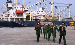 Theo chân lực lượng đặc biệt bảo vệ cảng Vũng Áng - Sơn Dương